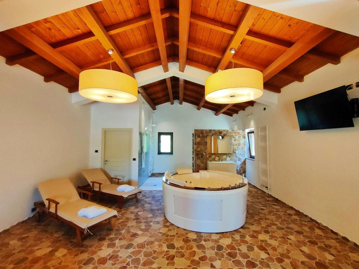 Agriturismo Borgo Biaia Camporgiano Ngoại thất bức ảnh