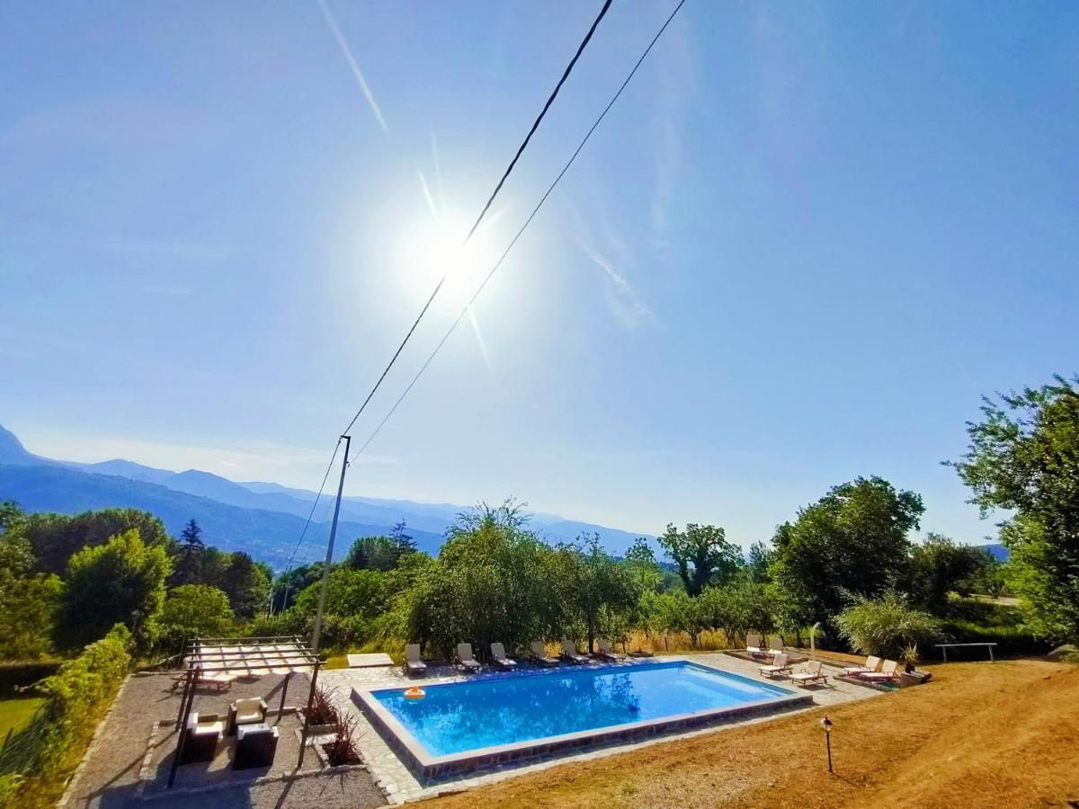 Agriturismo Borgo Biaia Camporgiano Ngoại thất bức ảnh