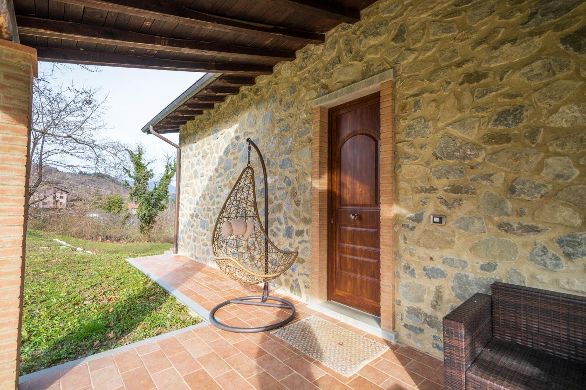 Agriturismo Borgo Biaia Camporgiano Ngoại thất bức ảnh