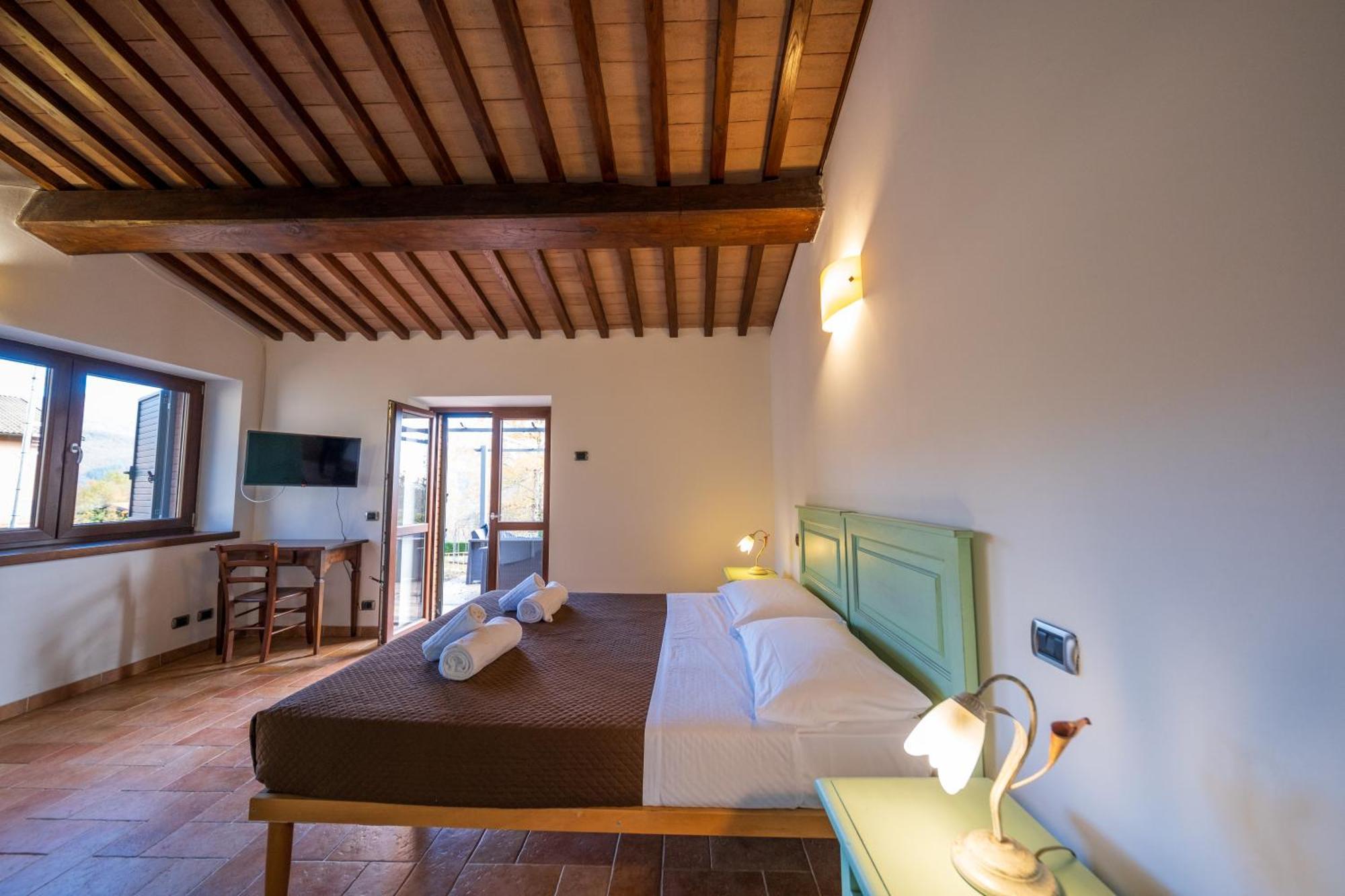Agriturismo Borgo Biaia Camporgiano Ngoại thất bức ảnh